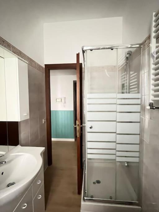 Casa Latina Apartment Рим Екстериор снимка